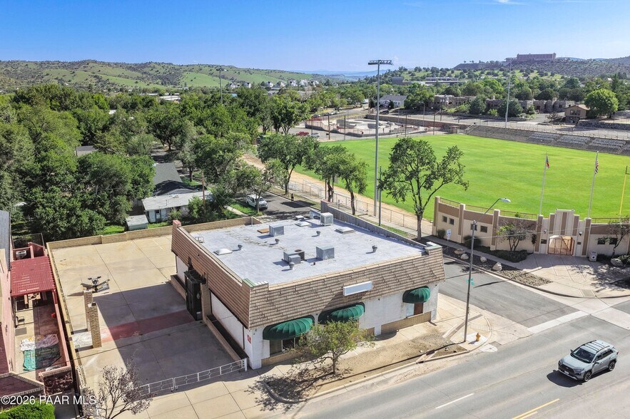 More Photos Of 620 E Gurley St, Prescott Restaurant For Sale