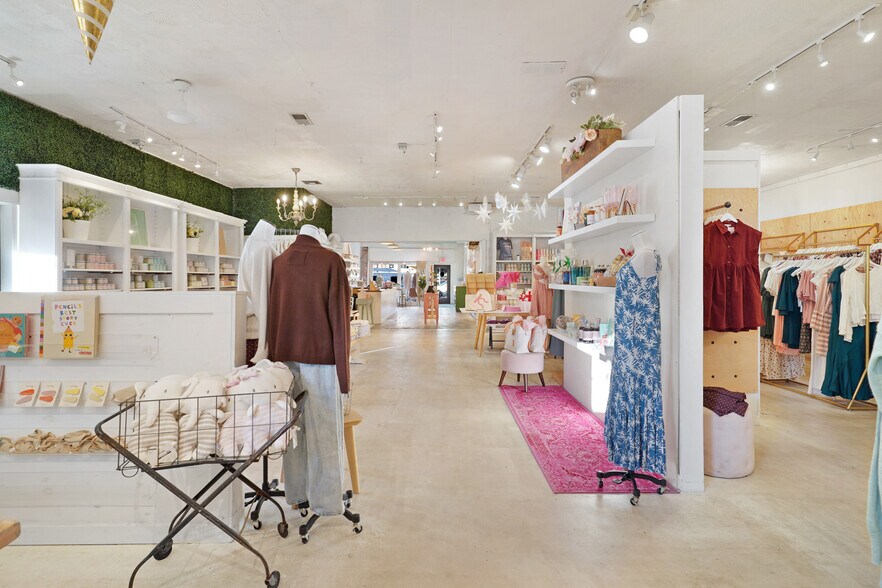 More Photos Of 63 San Marco Ave, Saint Augustine Storefront Retail Residential For Sale