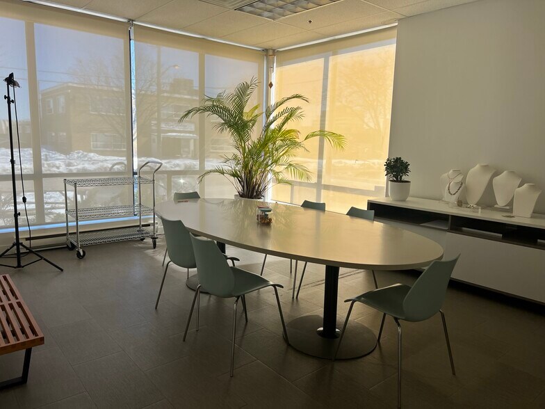 More Photos Of 42-46 Dufflaw Rd, Toronto Distribution For Lease