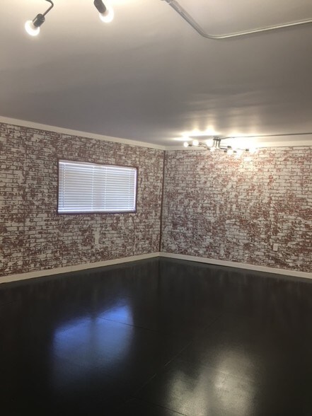 More Photos Of 1311-1401 S Dixie Hwy E, Pompano Beach Freestanding For Lease