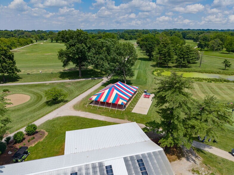 More Photos Of 200 Arlington Dr, Granite City Golf Course Driving Range For Sale