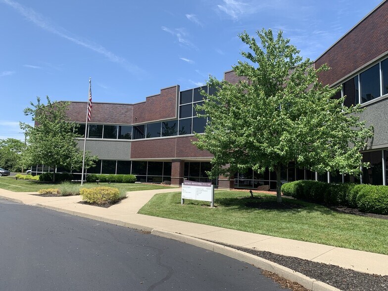 Primary Photo Of 4355 Ferguson Dr, Cincinnati Office For Lease