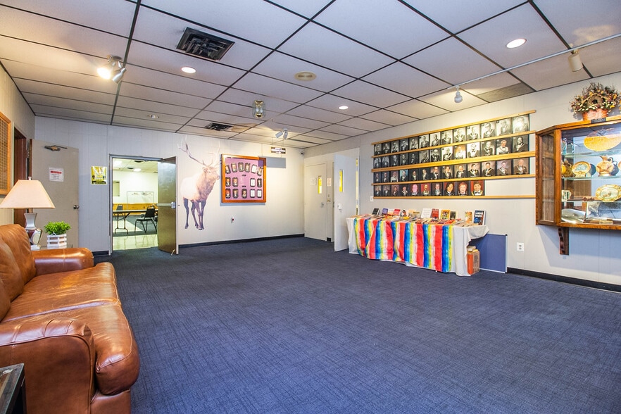 More Photos Of 31117 Plymouth Rd, Livonia Lodge Meeting Hall For Sale