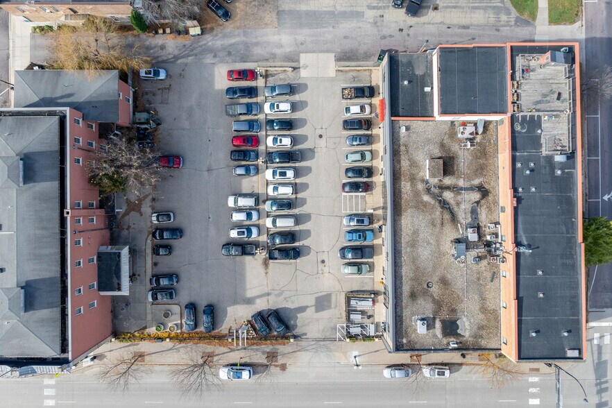 More Photos Of 108 S Minnesota Ave, Saint Peter Storefront Retail Office For Sale