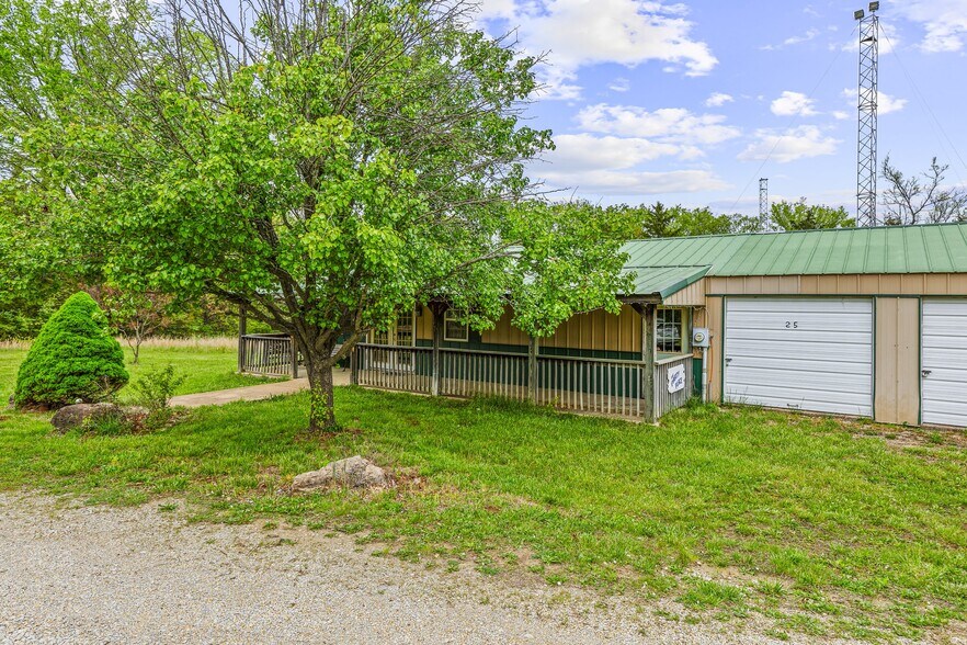 More Photos Of 99 Roper Dr, Park Hills Self Storage For Sale