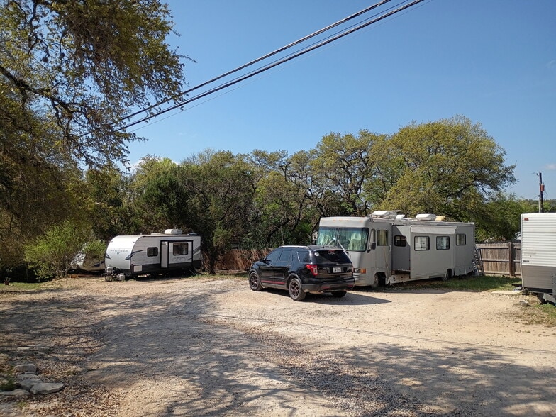 More Photos Of 9895 FM 2673, Canyon Lake Trailer Camper Park For Sale