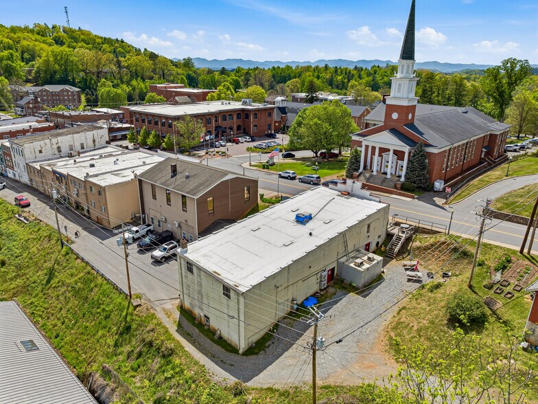 More Photos Of 70 N Main St, Mars Hill Restaurant For Sale