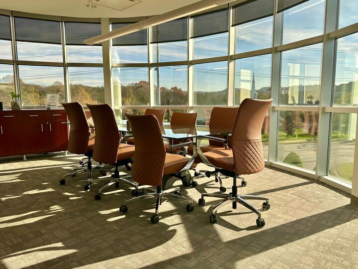 More Photos Of 4235 Hillsboro Pike, Nashville Office For Sale