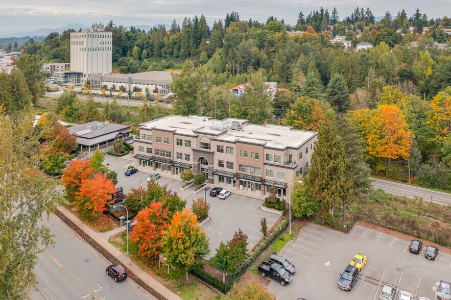 More Photos Of 2190 W Railway St, Abbotsford Office For Lease