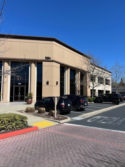 More Photos Of 2204 Plaza Dr, Rocklin Office For Lease
