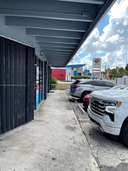 More Photos Of 4741-4771 SW 8th St, Miami Unknown For Lease