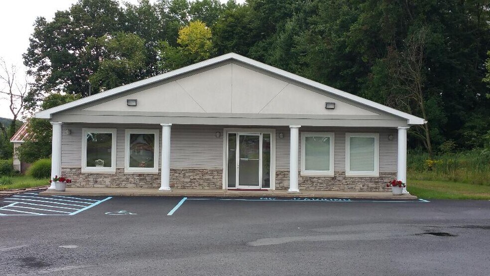 More Photos Of 1980 Pa-54 Hwy, Montgomery Office For Sale