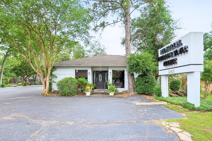 More Photos Of 12421 Memorial Dr, Houston Medical For Sale