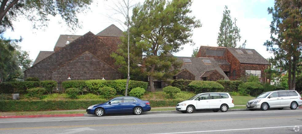 More Photos Of 200 E Del Mar Blvd, Pasadena Office For Lease