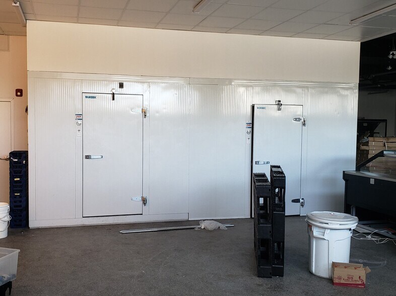 More Photos Of 180 Legacy Main St SE, Calgary Storefront Retail Office For Sale