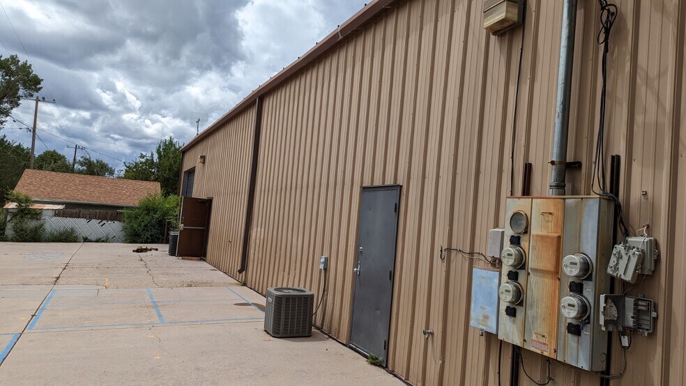 More Photos Of 2016 N 1st St, Flagstaff Industrial For Lease