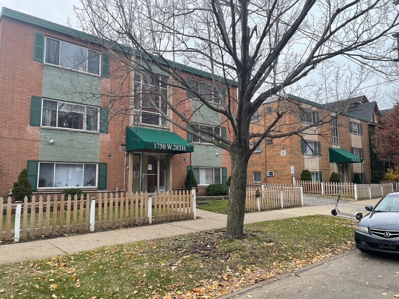 Primary Photo Of 1734-1750 W 28th St, Cleveland Apartments For Sale