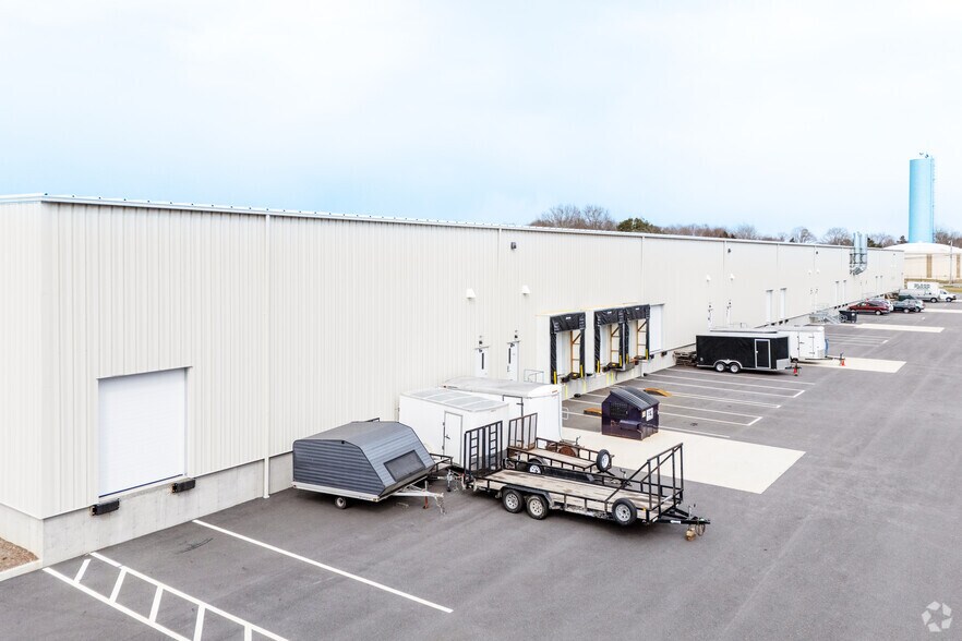 More Photos Of 50 Ryan Dr, Raynham Unknown For Lease