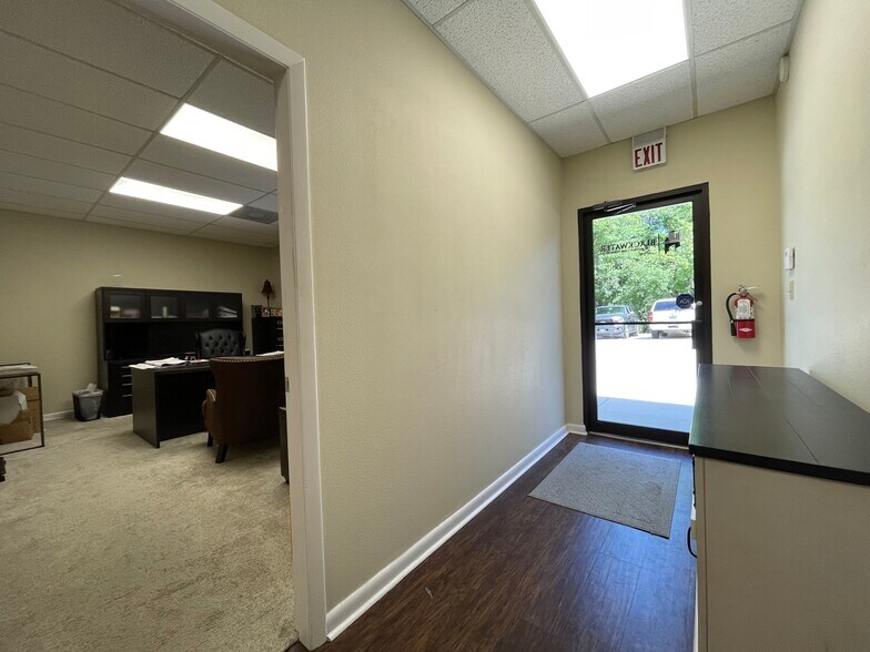 More Photos Of 3715 NW 97th Blvd, Gainesville Office For Sale