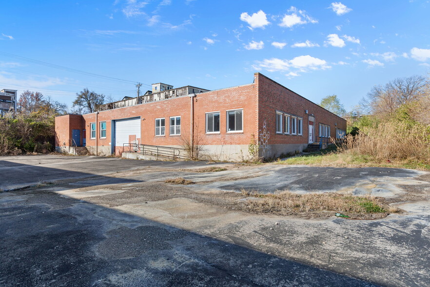 Primary Photo Of 4162 Meramec St, Saint Louis Warehouse For Sale