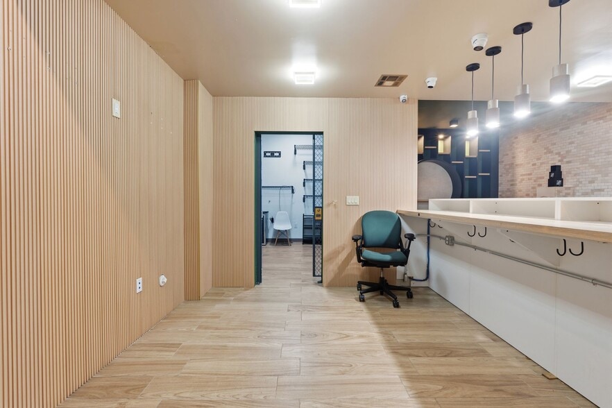 More Photos Of 36 Congress St, Jersey City General Retail For Sale