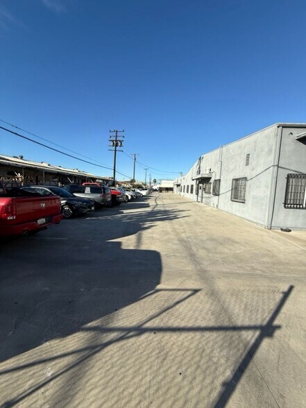 More Photos Of 2200 Chico Ave, South El Monte Warehouse For Lease
