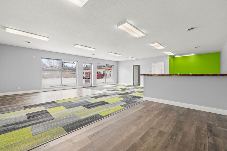 More Photos Of 2655-2679 N Meridian Rd, Sanford General Retail For Sale
