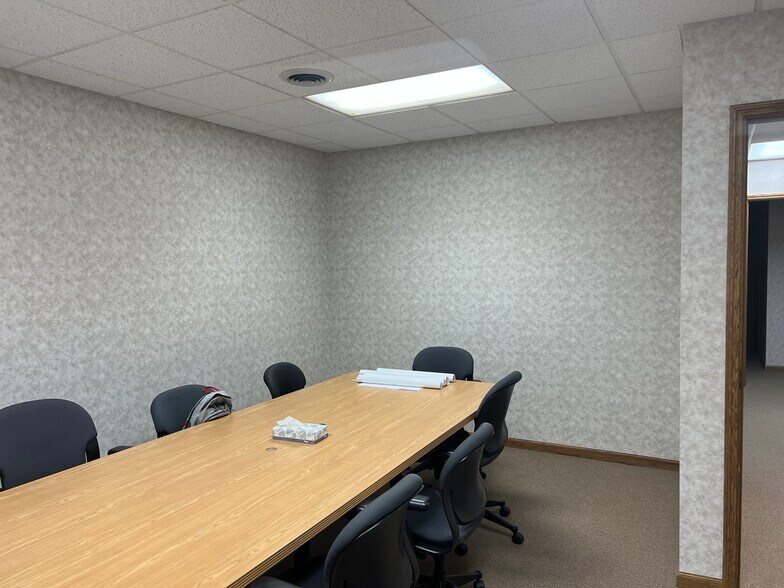 More Photos Of 210 McClellan St, Wausau Office For Lease