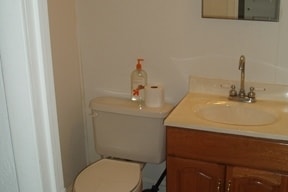 More Photos Of 560 Kelley Blvd, North Attleboro Freestanding For Lease