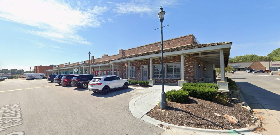 Primary Photo Of 2505-2511 S 133rd Plz, Omaha Storefront Retail Office For Lease