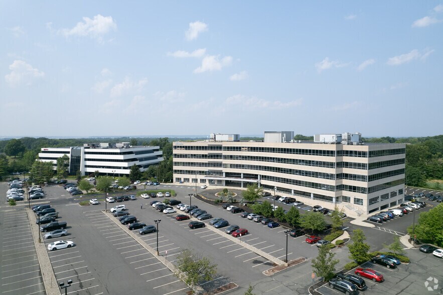 More Photos Of 90 Matawan Rd, Matawan Office For Lease