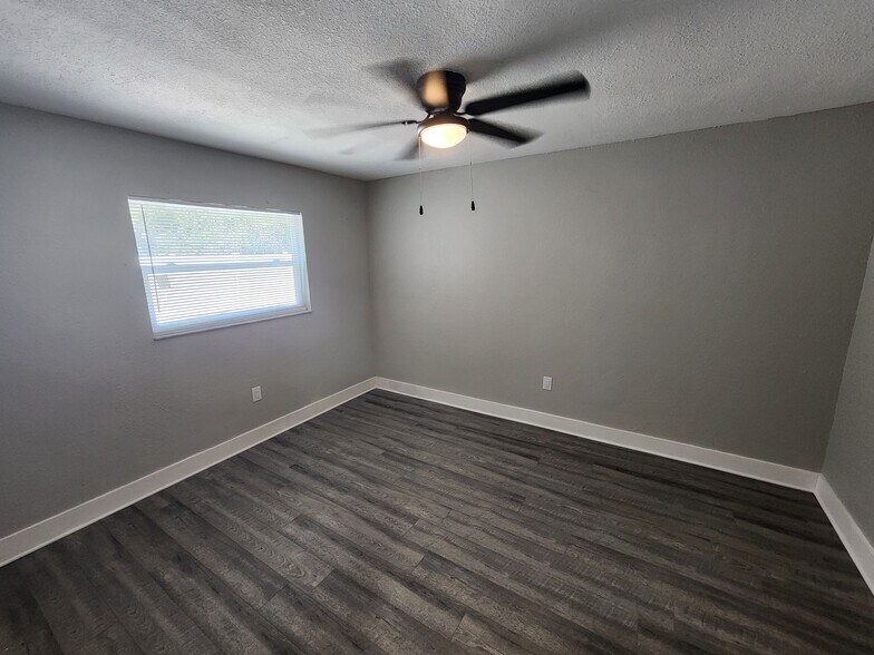 More Photos Of , Bradenton Multifamily For Sale