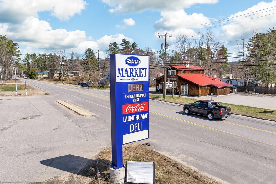 More Photos Of 2 Hill Rd, Franklin Storefront Retail Residential For Sale