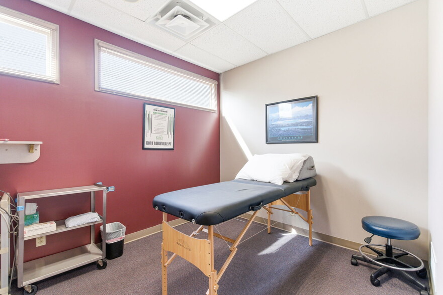 More Photos Of 4430 Crawford Ave, Louisville Medical For Sale