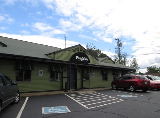 Primary Photo Of 5702 Post Rd, East Greenwich Restaurant For Lease