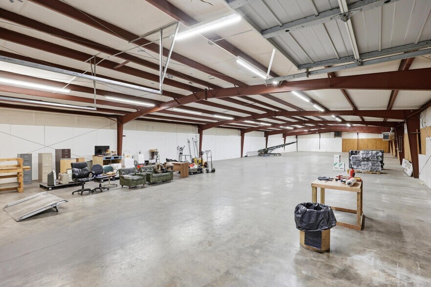 More Photos Of 2154 Old Charleston Rd NE, Cleveland Refrigeration Cold Storage For Sale