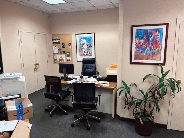 More Photos Of 18 Cindy Ln, Tinton Falls Auto Dealership For Lease