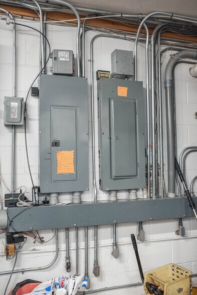 More Photos Of 22732 US-53 Hwy, Ettrick General Retail For Sale