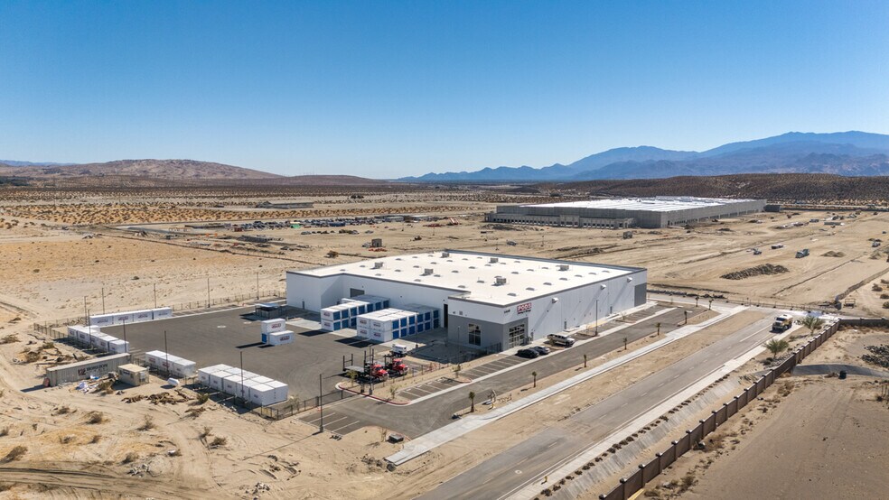 More Photos Of 64640 19th Ave, Desert Hot Springs Warehouse For Lease