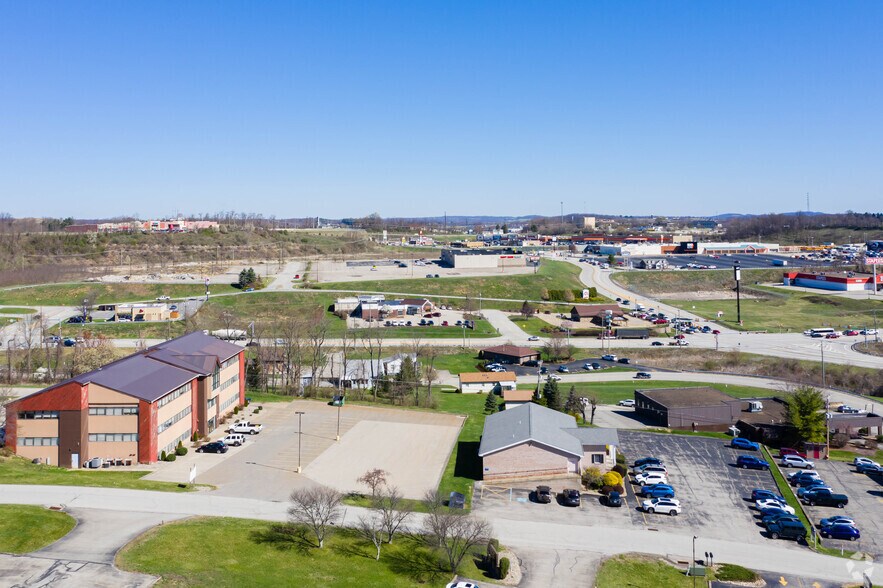 More Photos Of 20 Highland Park Dr, Uniontown Medical For Sale