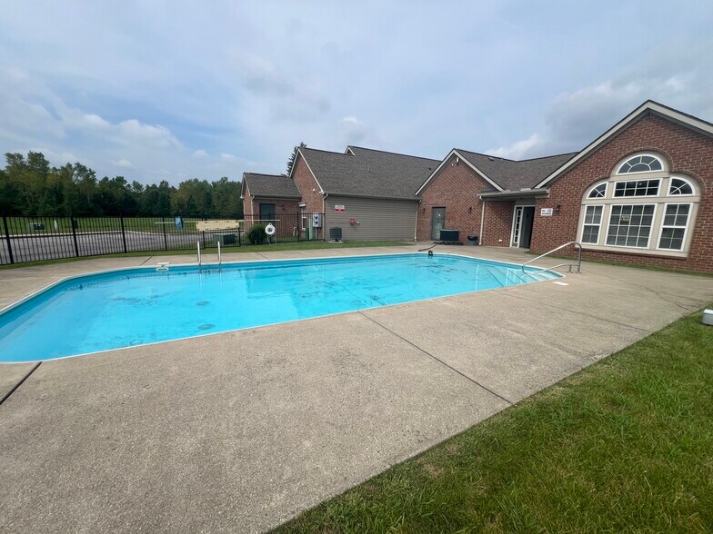 More Photos Of 6523 Dorothys Crk, Canal Winchester Apartments For Sale