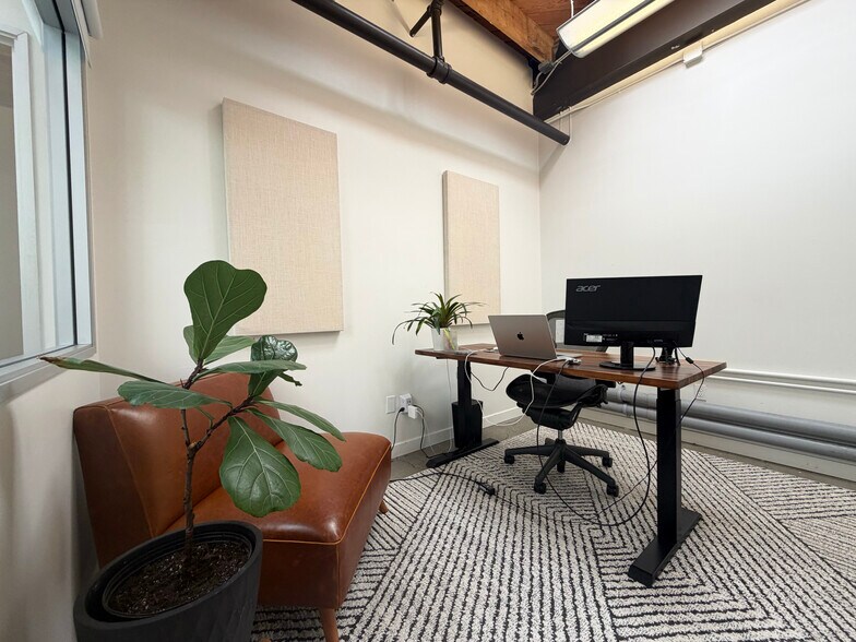 More Photos Of 4223 Glencoe Ave, Marina Del Rey Loft Creative Space For Lease