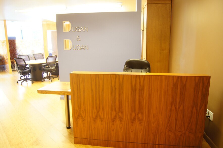 More Photos Of 245 Saw Mill River Rd, Hawthorne Medical For Sale