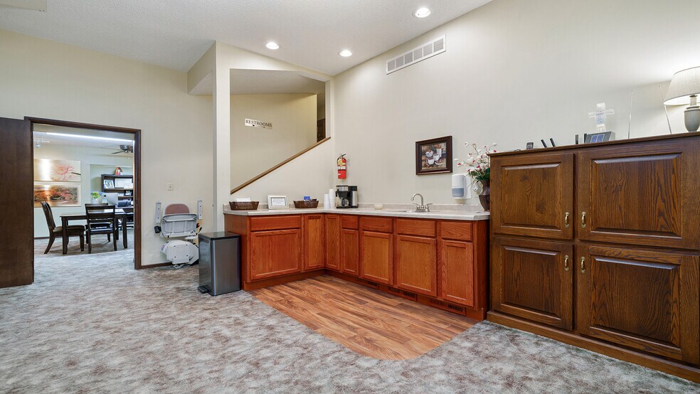 More Photos Of 110 E Dixon St, Polo Specialty For Sale