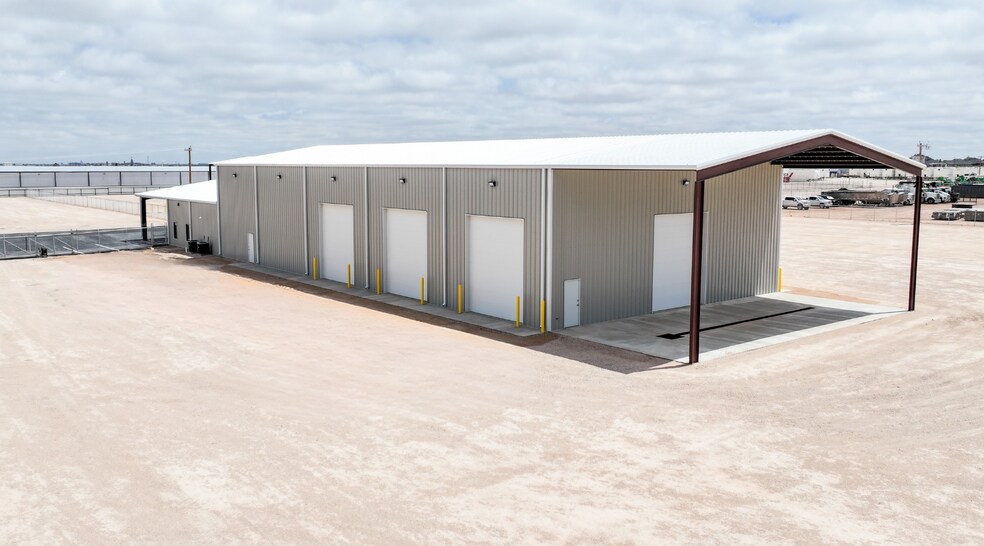 More Photos Of 3001 County 1279 rd, Midland Warehouse For Lease