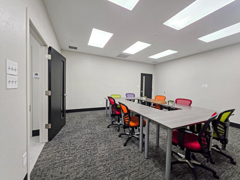 More Photos Of 3410 I-10 W, Orange Office For Sale