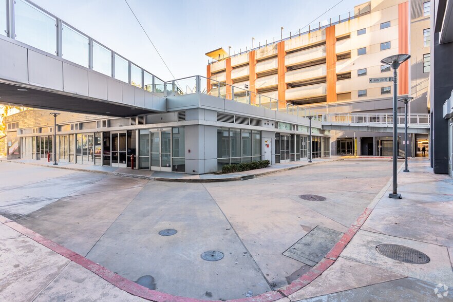 More Photos Of 334 S Main St, Los Angeles Apartments For Lease