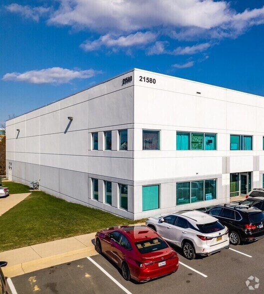 More Photos Of 21580 Atlantic Blvd, Sterling Warehouse For Sale