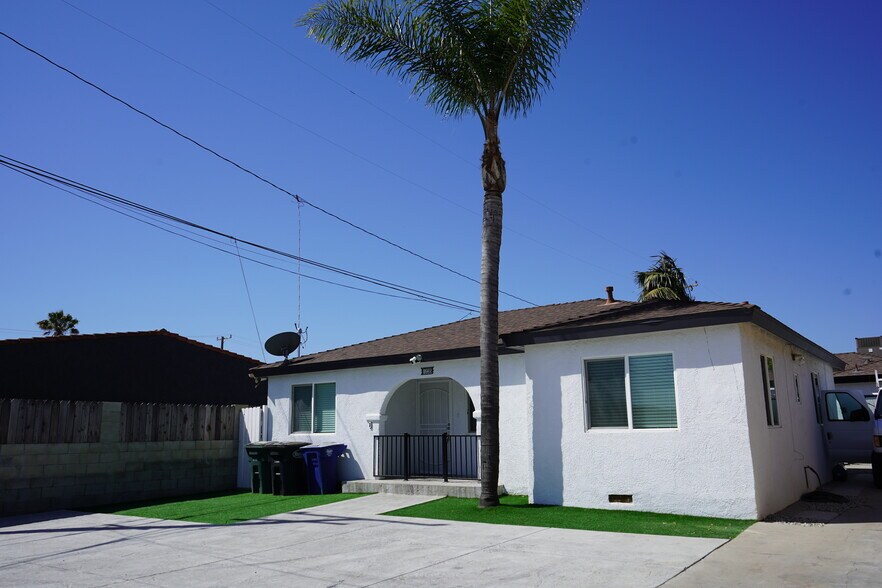 More Photos Of 1235 Clavel Ave, Ventura Apartments For Sale