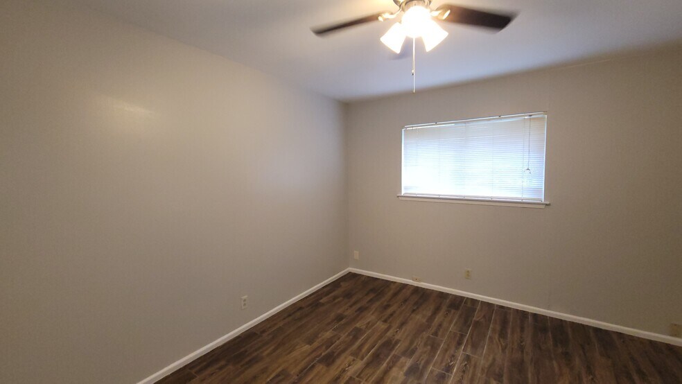 More Photos Of 521 Southtrail Dr, San Antonio Multifamily For Sale